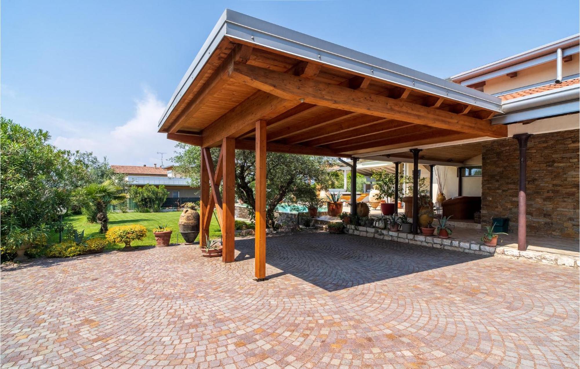 3 Bedroom Nice Home In Lazise Vr Exterior foto